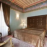Palazzo San Niccolo & 4*